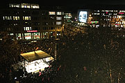 18.000 Münchner Demonstranten versammelten sich am 12.01.2015 auf dem Sendlinger Tor Platz, um in ihrer Heimatstadt gegen die Bagida Demonstration vis à vis Gesicht und Flagge zu zeigen (©Foto: Martin Schmitz)